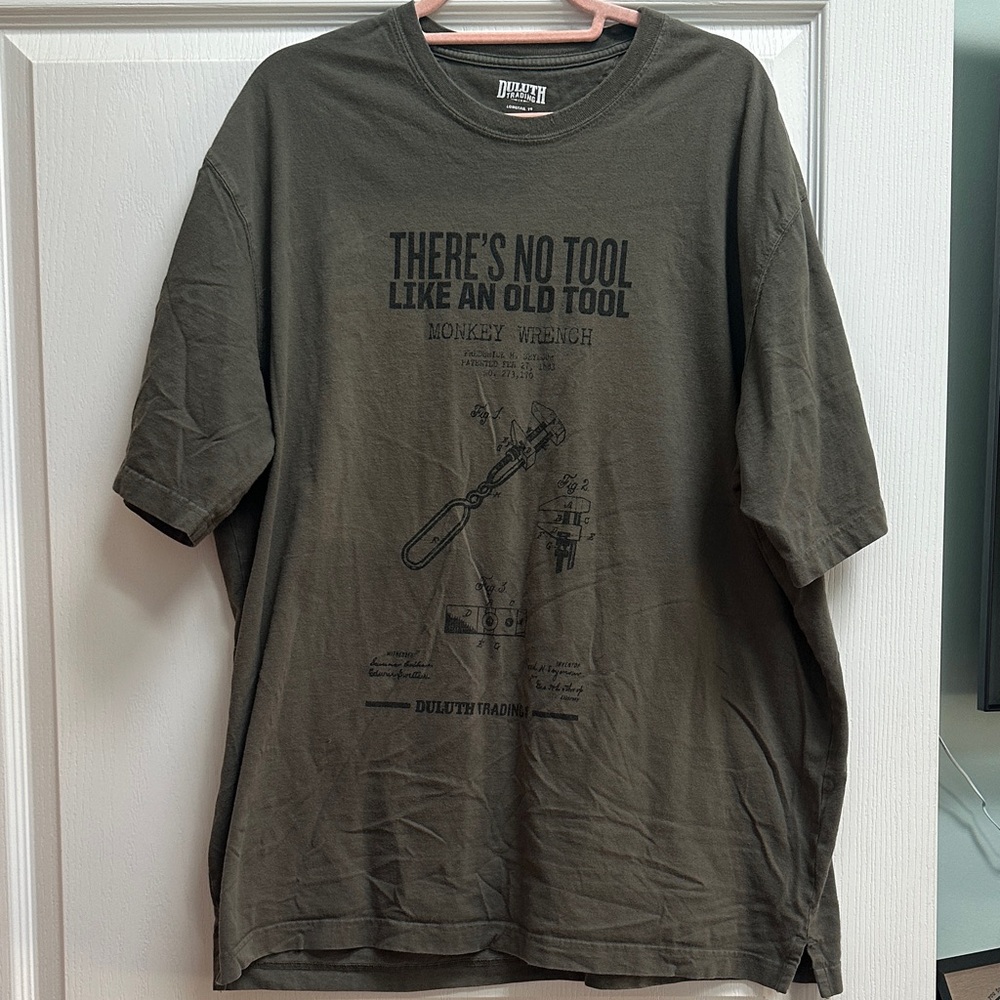 Duluth Trading Co Olive Graphic Tee